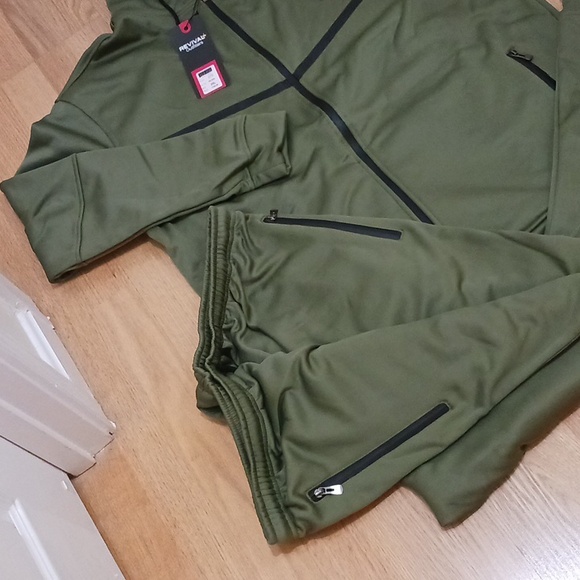 2 Piece Tech Training Athletic Track Sweatsuit Hoodie/Joggers Size Med f… - Picture 4 of 4